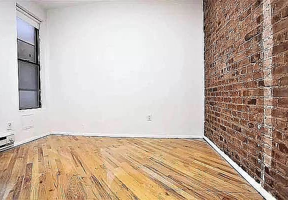 4th image of 132 E 7th St APT 6