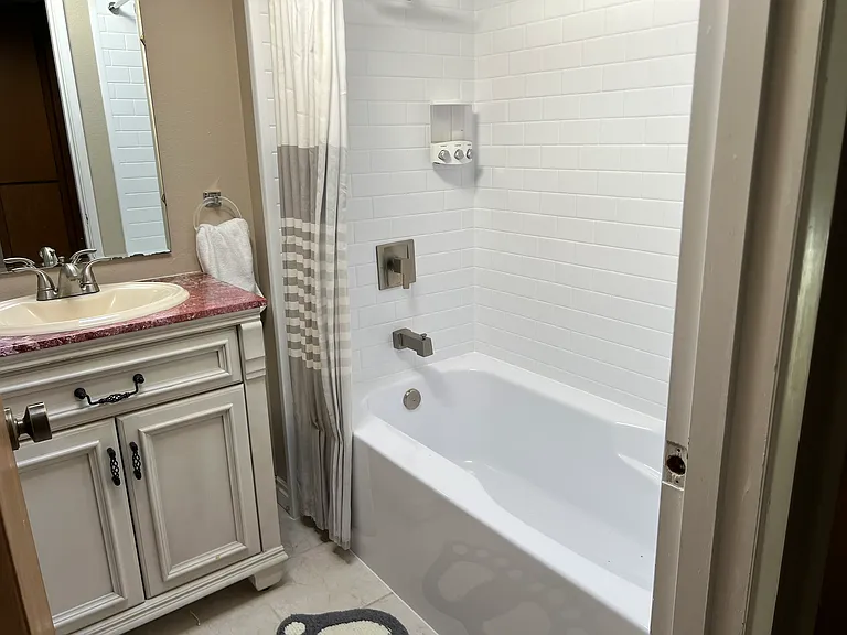 13603 Goodrich Dr NW — Photo 10