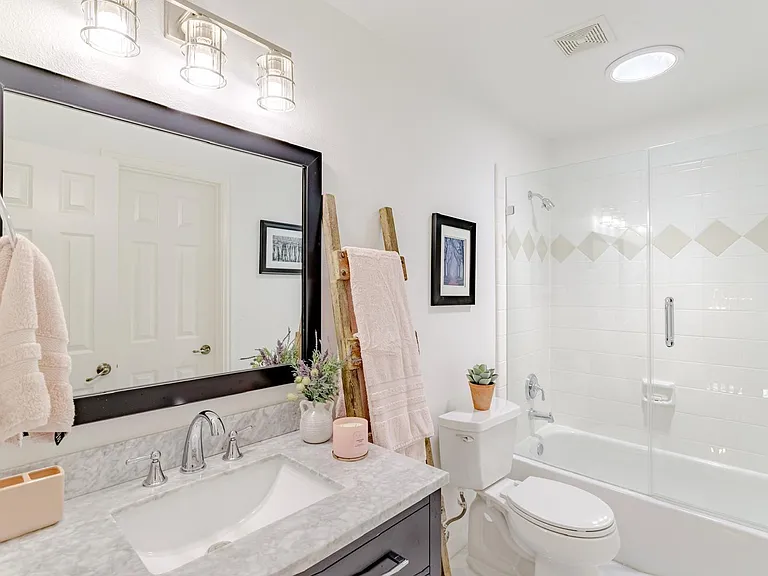 3507 Drummond St — Photo 15