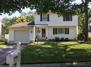 231 Pello Rd, Brick, NJ 08724