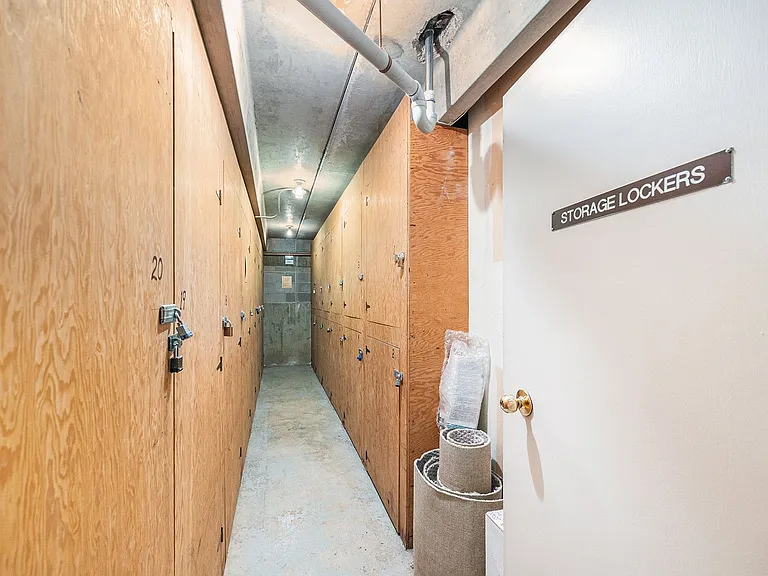 555 E 10th Ave #206 — Photo 4