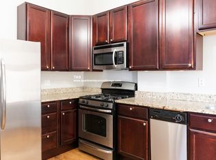 2255 W Erie St #2, Chicago, IL 60612