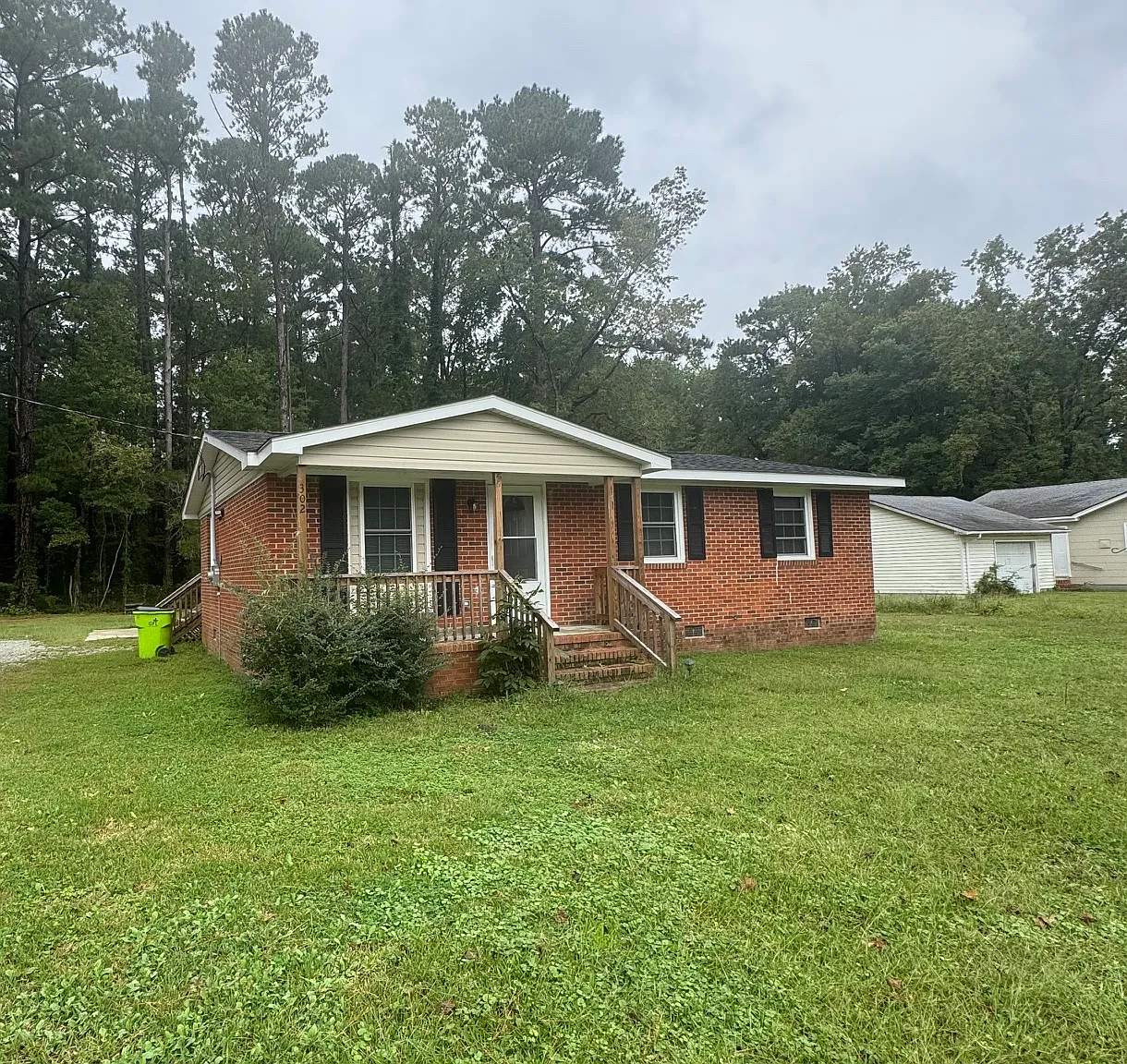 2 bed, 925 sqft, $1,400 — Photo 1
