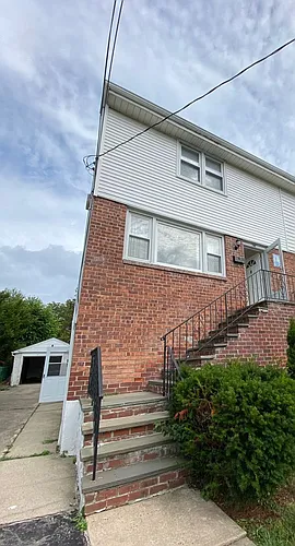 240 Hoover Road Photo 1