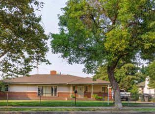 3635 E Madison Ave, Fresno, CA 93702