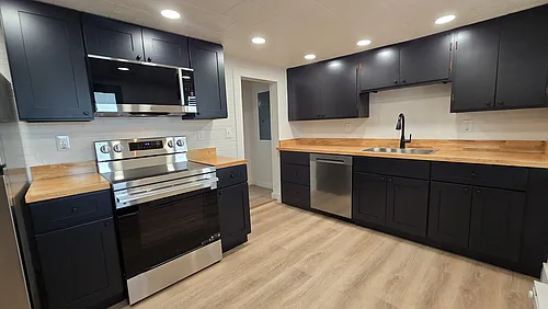 485 W Main St #1 Photo 1