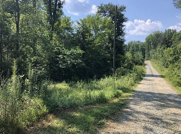 2nd image of Snow Ridge Ln