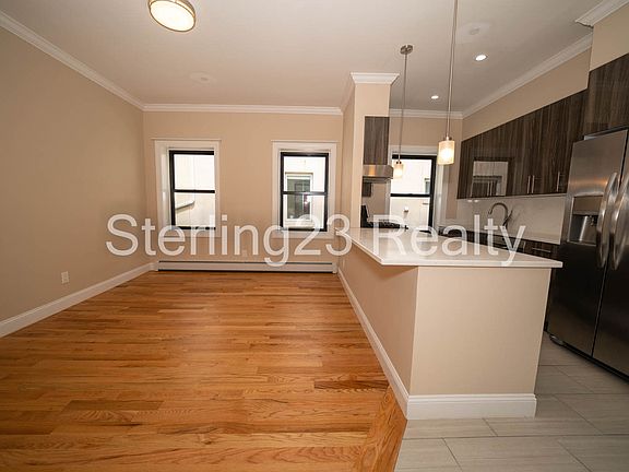 3rd image of 21-67 36th St #2R