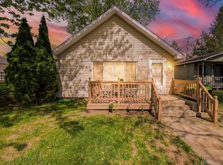 1325 E Lake Dr, Novi, MI 48377