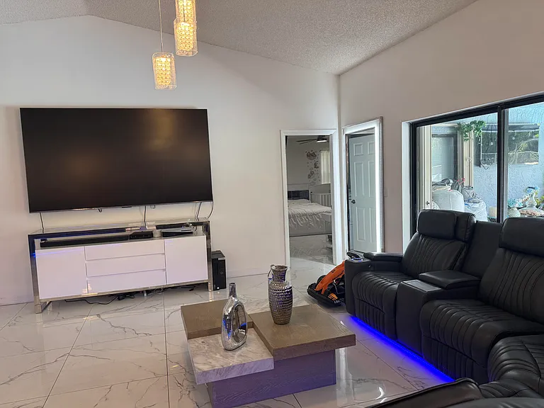 8651 NW 21st Ct — Photo 13