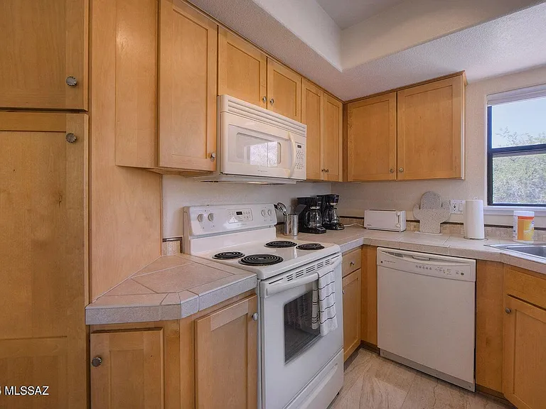 6651 N Campbell Ave #281 — Photo 7
