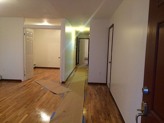 2nd image of 190 Stuyvesant Ave #2