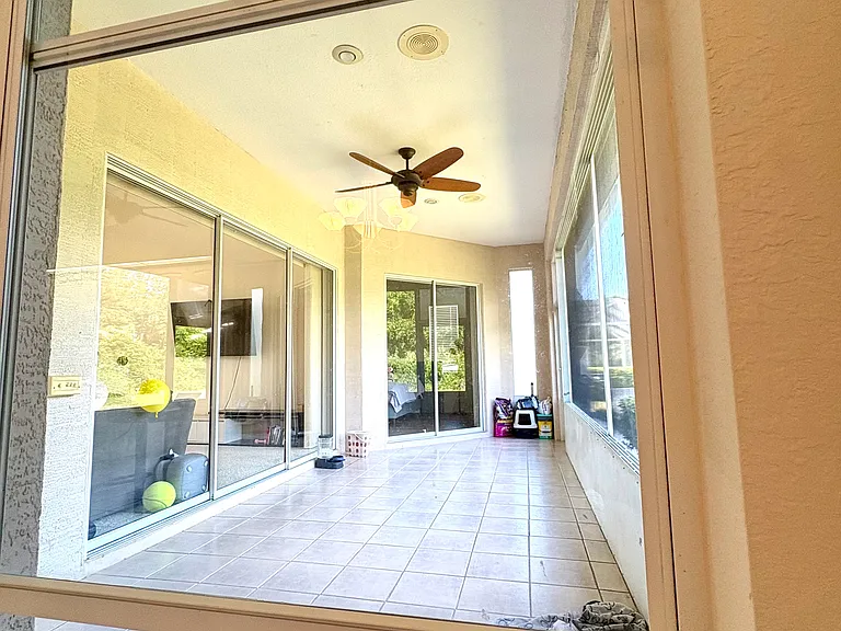 5078 Seagrass Dr — Photo 15