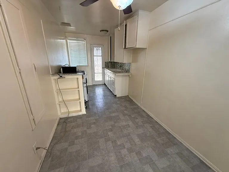 4621-4623 N Banner Dr — Photo 15