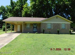 6745 Camelot Rd, Horn Lake, MS 38637