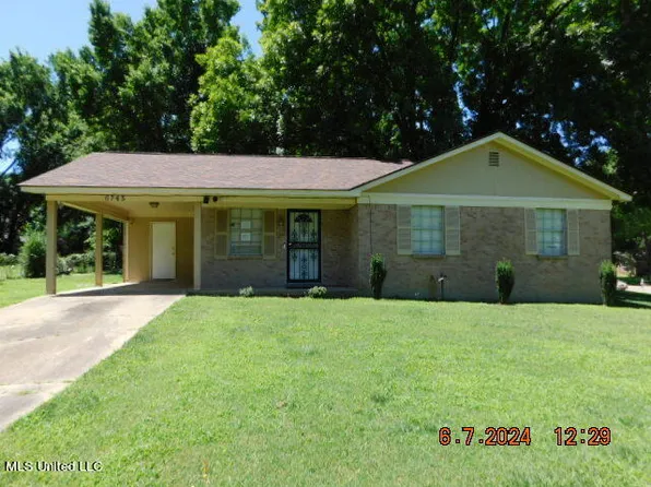 6745 Camelot Rd, Horn Lake, MS 38637