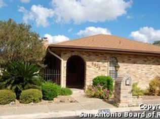 5825 Winding Ridge Dr, Windcrest, TX 78239