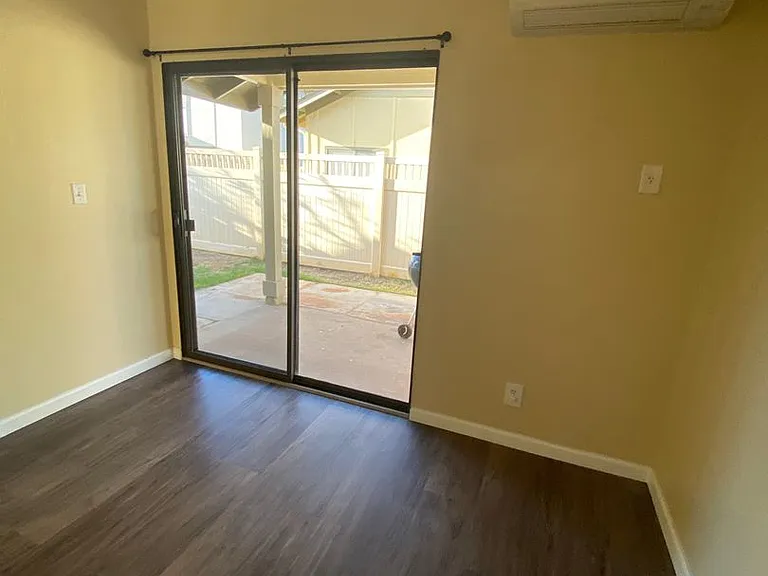 91-1054 Pakaweli St — Photo 11