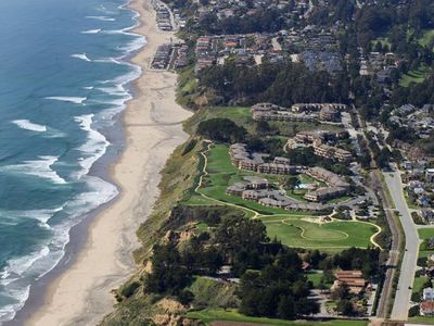 225 Seascape Resort Dr, Aptos, CA, 95003
