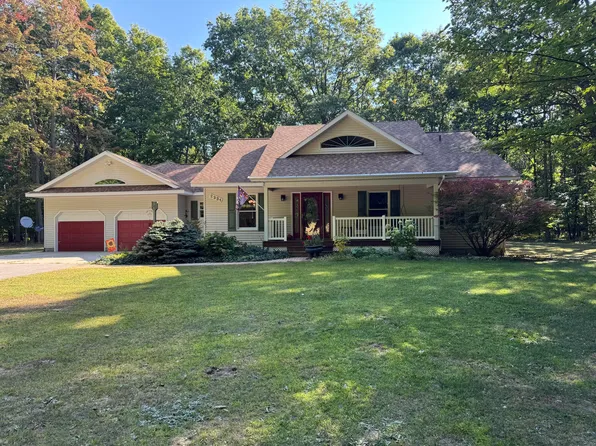 2334 N 48th Ave, Mears, MI 49436