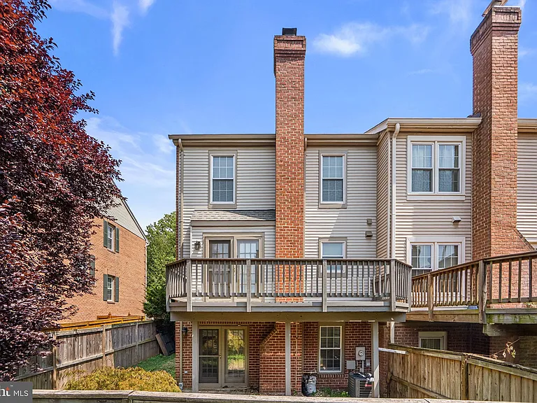 10 Loganwood Ct — Photo 40