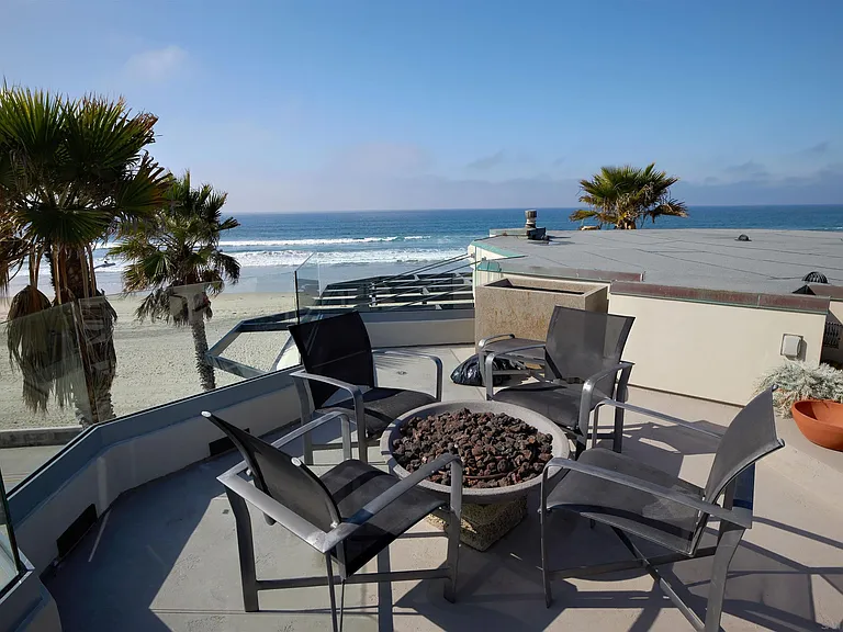 3377 Ocean Front Walk — Photo 16
