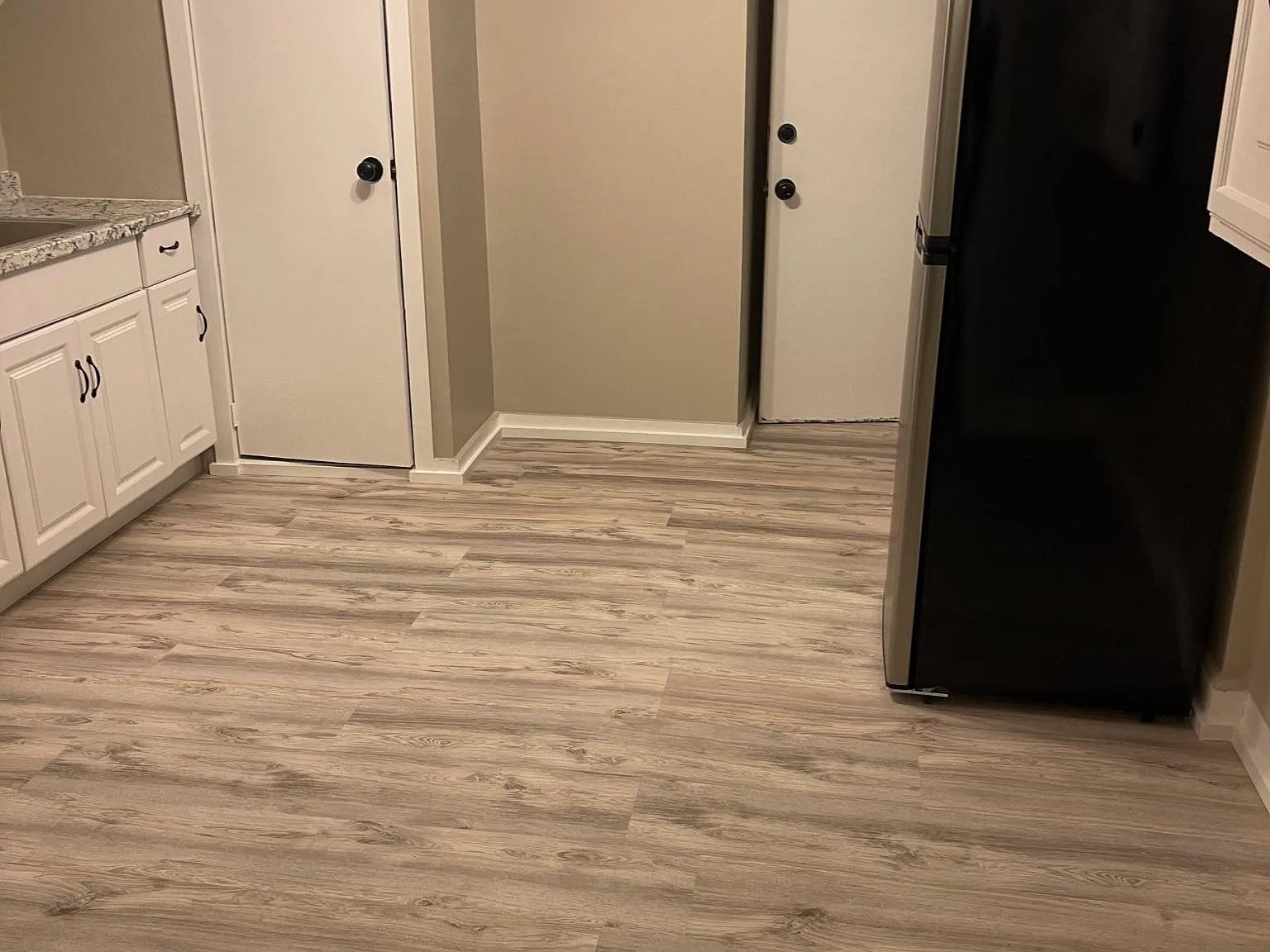 2 bed, 550 sqft, $1,700 — Photo 3