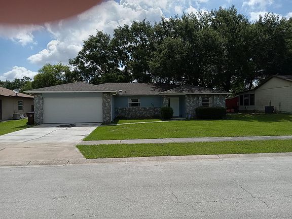 5th image of 2421 Franklin Dr