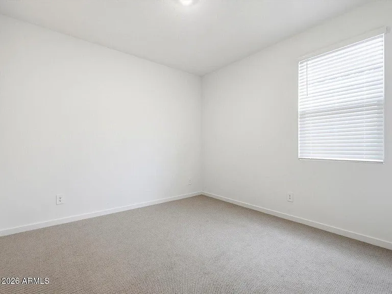 15875 W Cottontail Ln — Photo 39