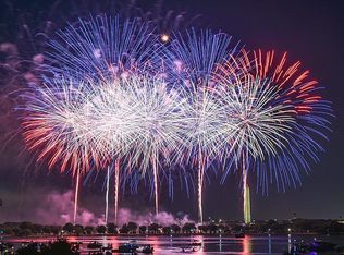 29 Maiden Ln, New City, NY 10956