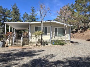 20 Earl Pascoe Rd, Wofford Heights, CA 93285