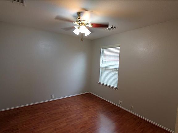 3rd image of 10134 Antelope Aly