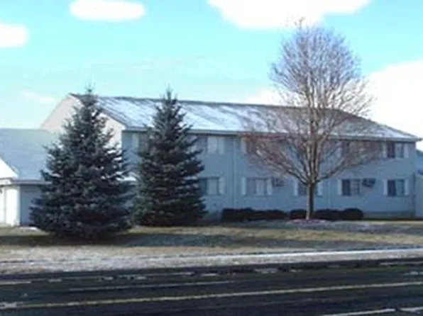 W156N11513 Pilgrim Rd, Garage, WI 53022