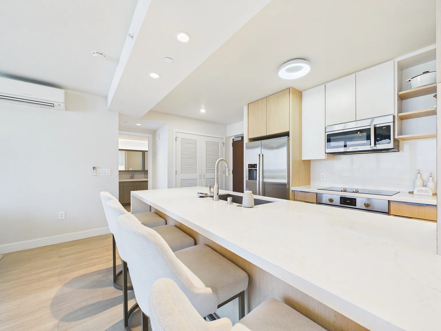 600 Ala Moana Blvd — Photo 3
