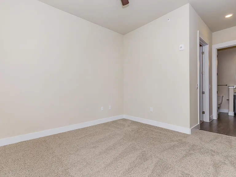 7600 Mason Rd — Photo 28