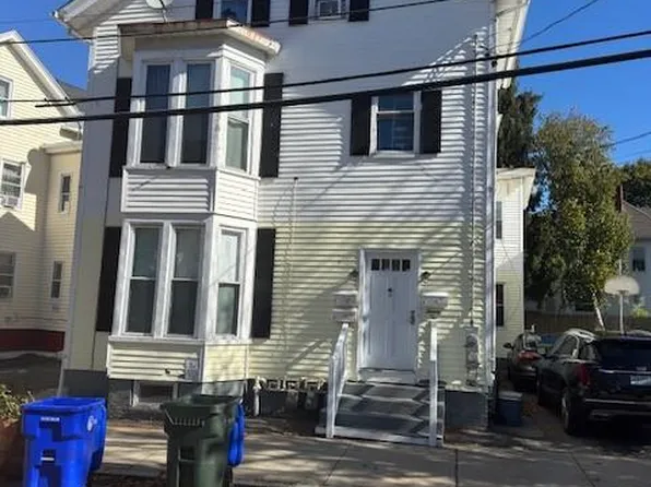 22 Bancroft St, Providence, RI 02909