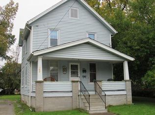 142 Bath St, Elyria, OH
