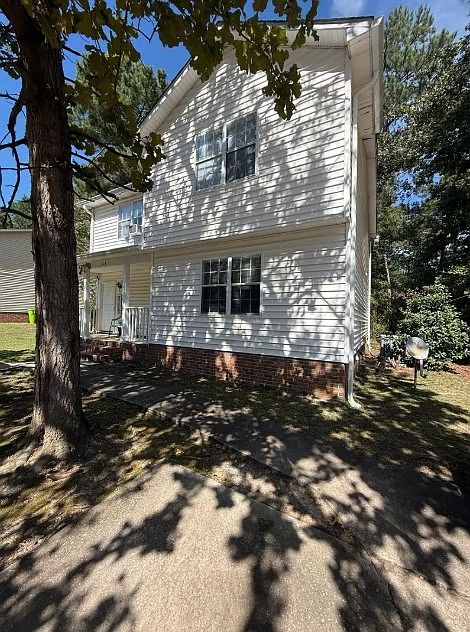 1st image of 208 Wynn Way