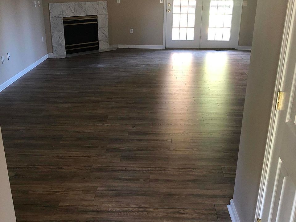 2nd image of 14 Rena Cir