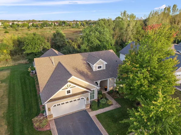 11492 Stonewater Xing, Huntley, IL 60142