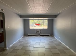 1145 Fairwood Dr APT 1E, Elgin, IL