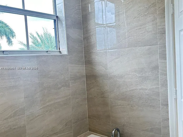 15201 SW 30th Ter #152 — Photo 17