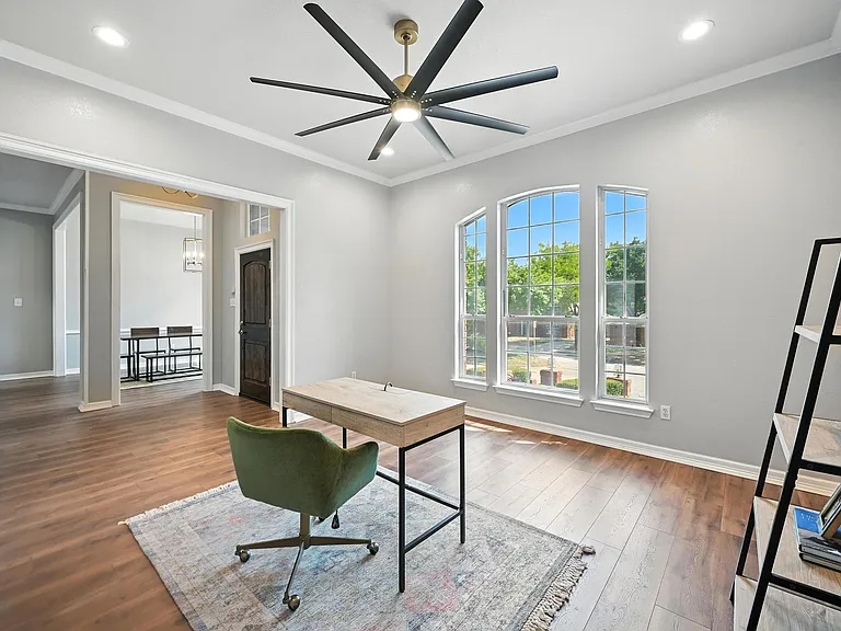 Office & Entry-way