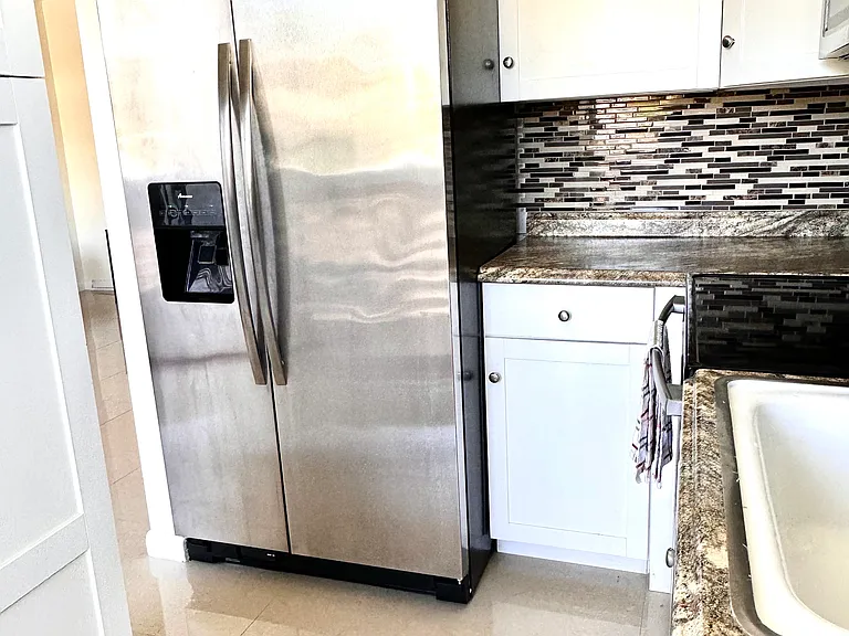 2050 NE 39th St #209N — Photo 18