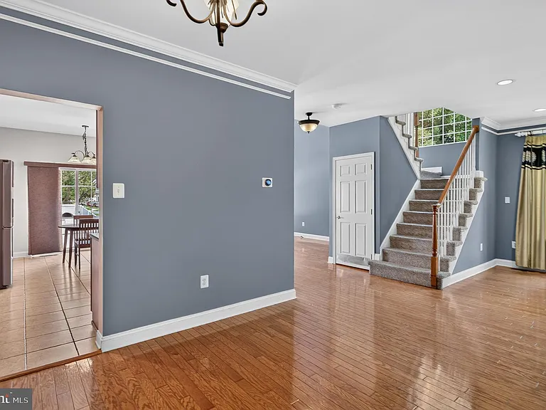 20 Carter Ln — Photo 17