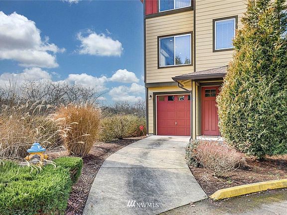 Home has a longer driveway and no one next to you!