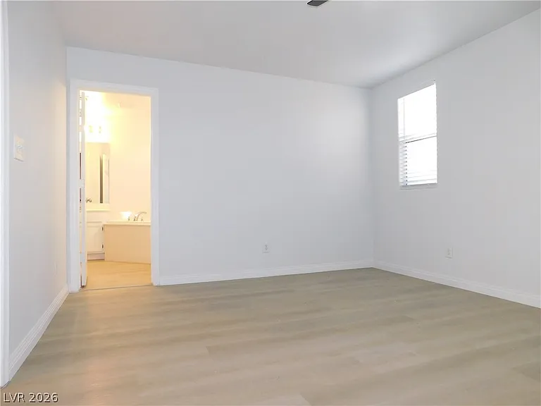 7859 Treasure Ship Ave — Photo 12