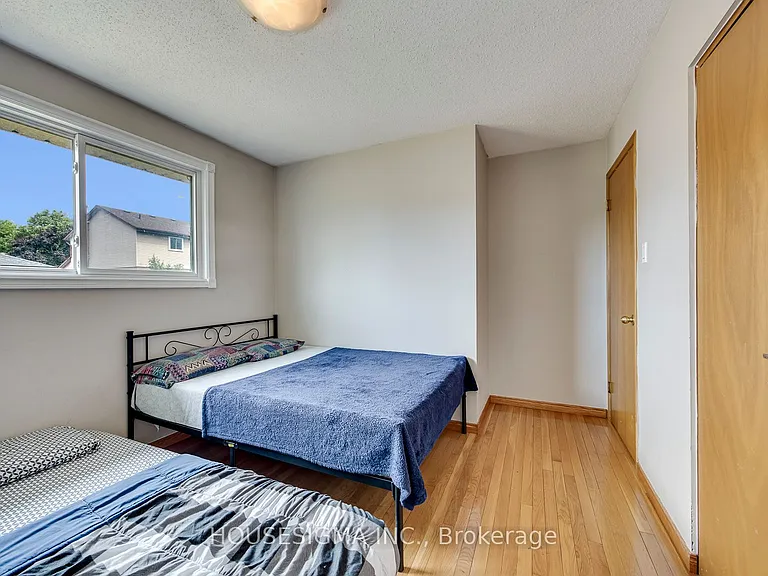 115 Scenic Wood Cres — Photo 17