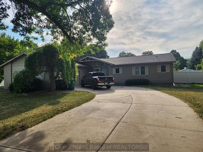 2508 Riverside Dr, Grand Island, NE, 68801