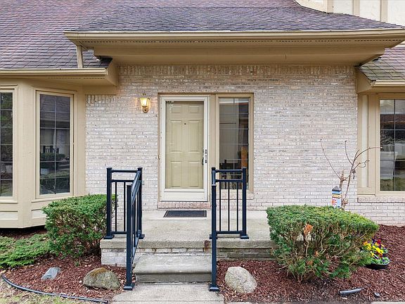 2nd image of 2726 Winter Garden Ct